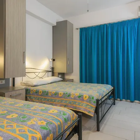 Timotheos Apartahotel