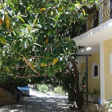 Timotheos Ξενοδοχείο με διαμερίσματα 3*