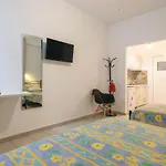 Apartahotel Timotheos 3*