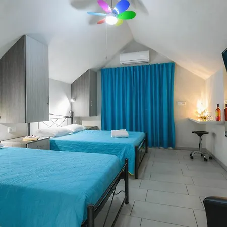 Apartahotel Timotheos Marathiás