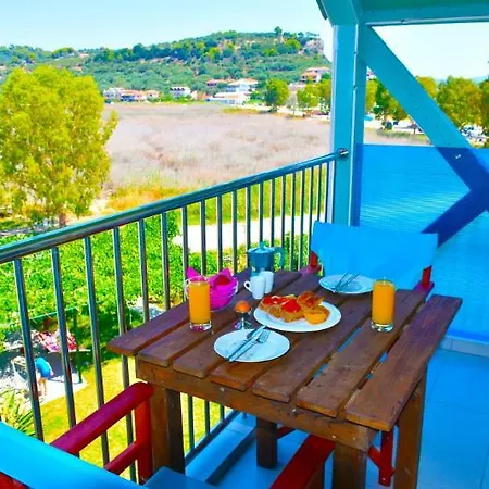 Hotel apartamentowy Timotheos Marathiás