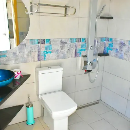 Timotheos Apartmanhotel 3*