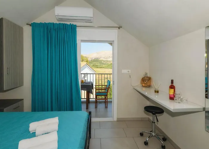 Aparthotel Timotheos Marathiás