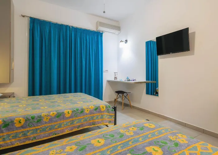 Timotheos Aparthotel